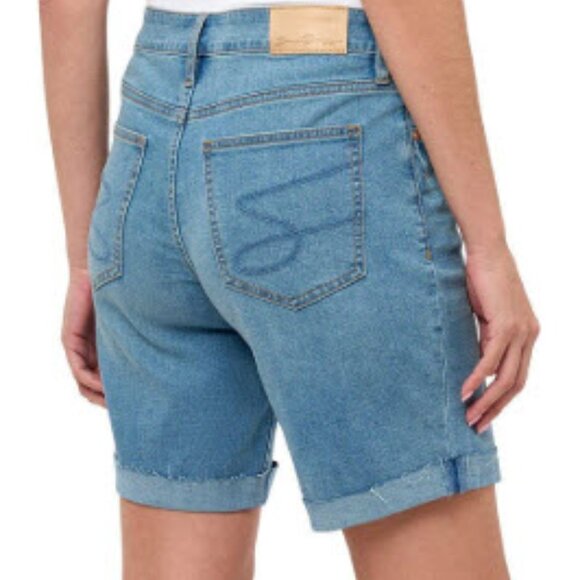 NWT Seven7 Women's Relaxed Mid Rise Bermuda Short - Medium or Black Wash - Picture 3 of 4